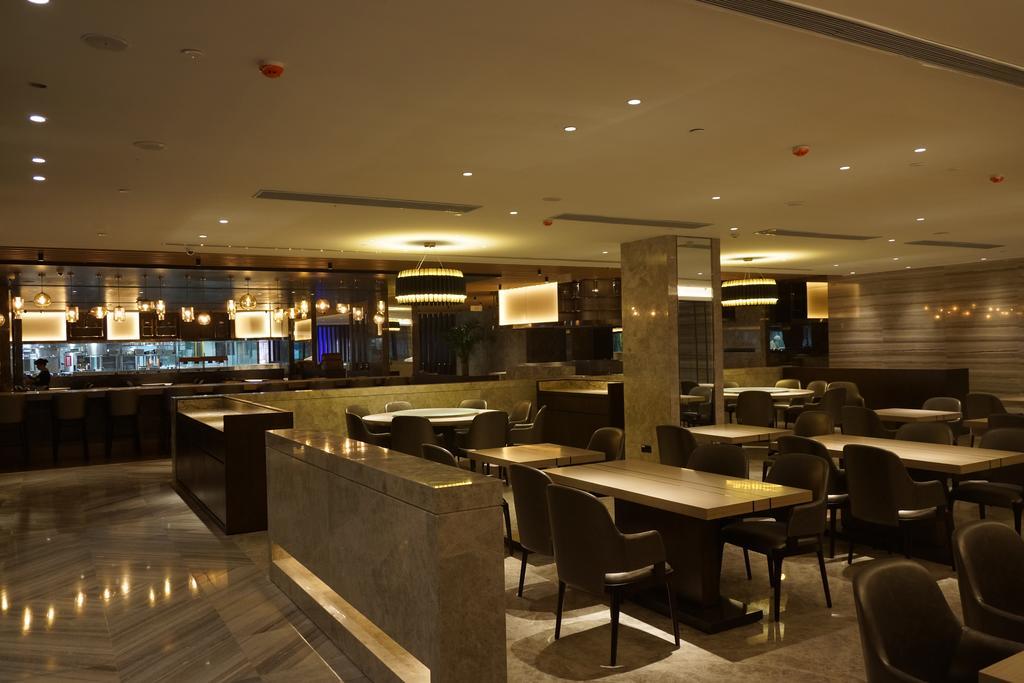 Yantai Meiya International Aparthotel Exteriör bild
