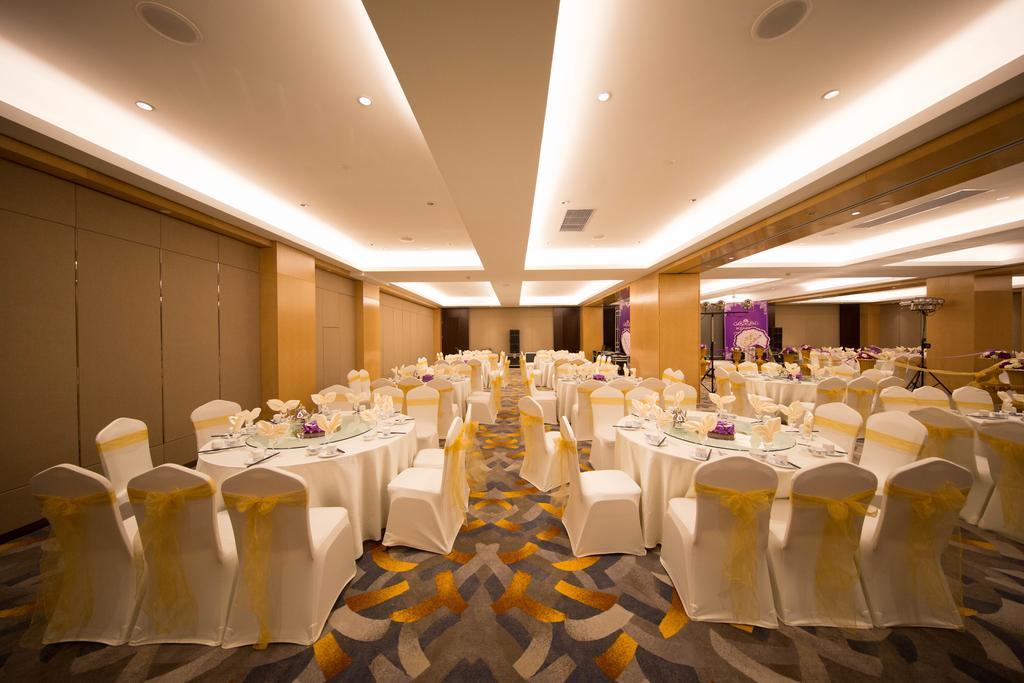 Yantai Meiya International Aparthotel Exteriör bild